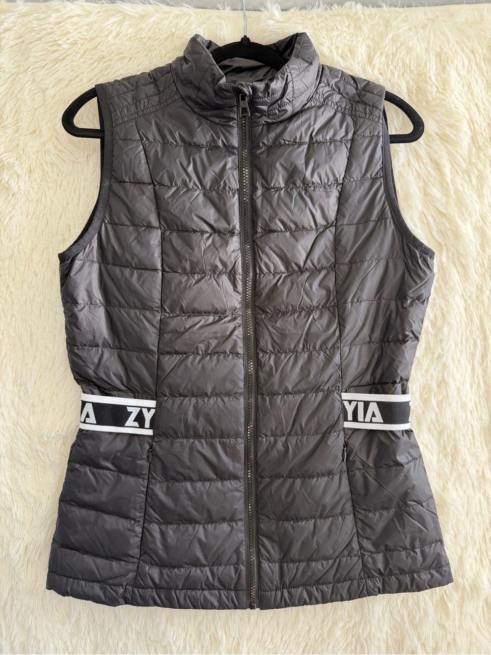 Zyia Womens Alpine Down Puffer Vest Size M Black Gorpcore Fall Layers Hiking